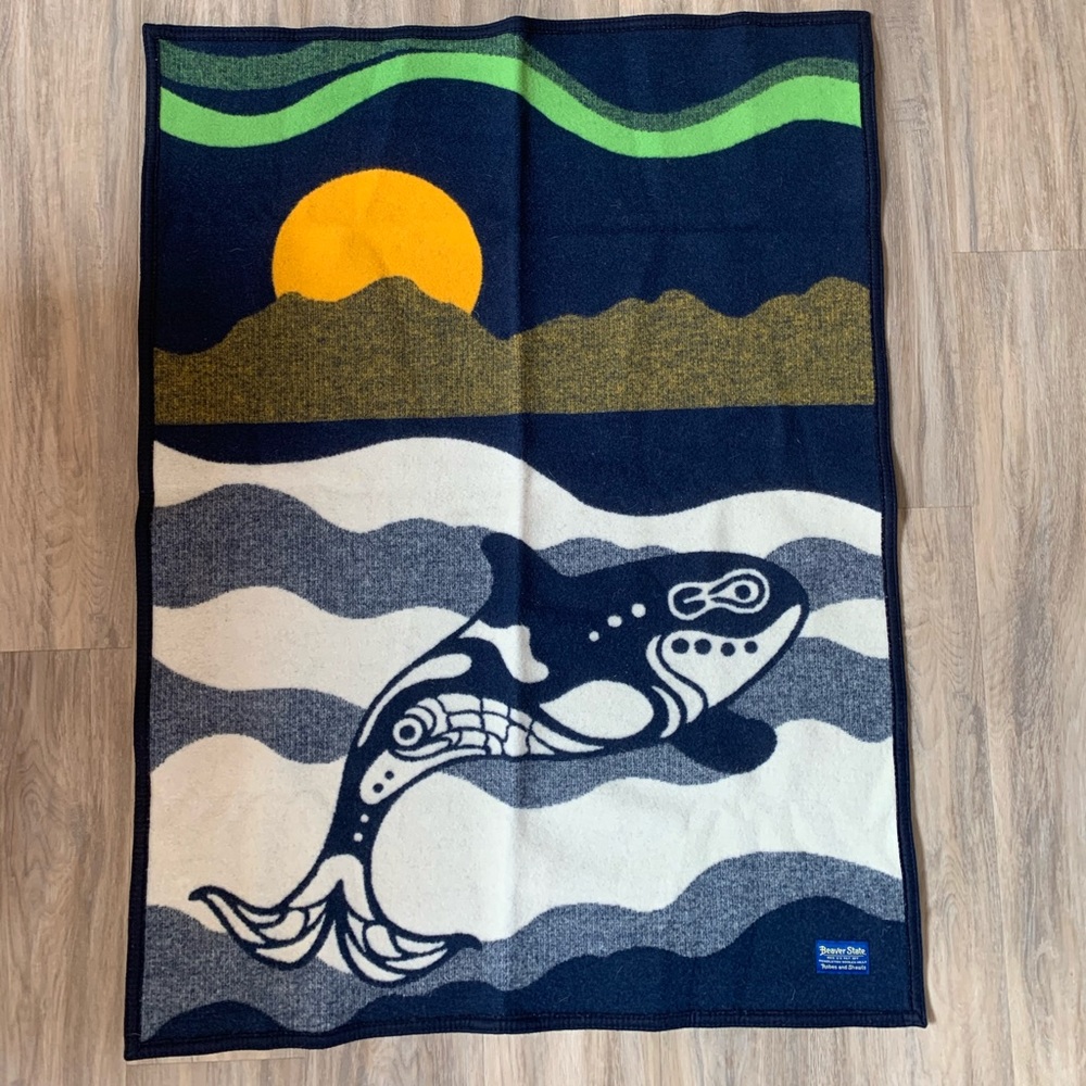 Pendleton Orca Crib Blanket